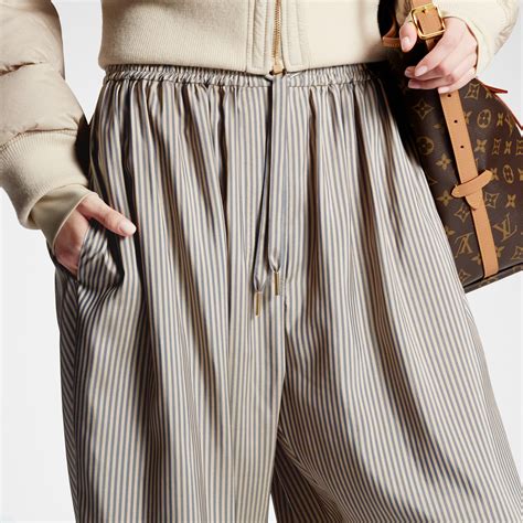 louis vuitton schlafanzug|Pinstripe Silk Baggy Pajama Pants .